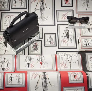 Carta da parati a quadri su fondo nero  Karl Lagerfeld cod.37846-1 misura 10,05 x 0,53 m